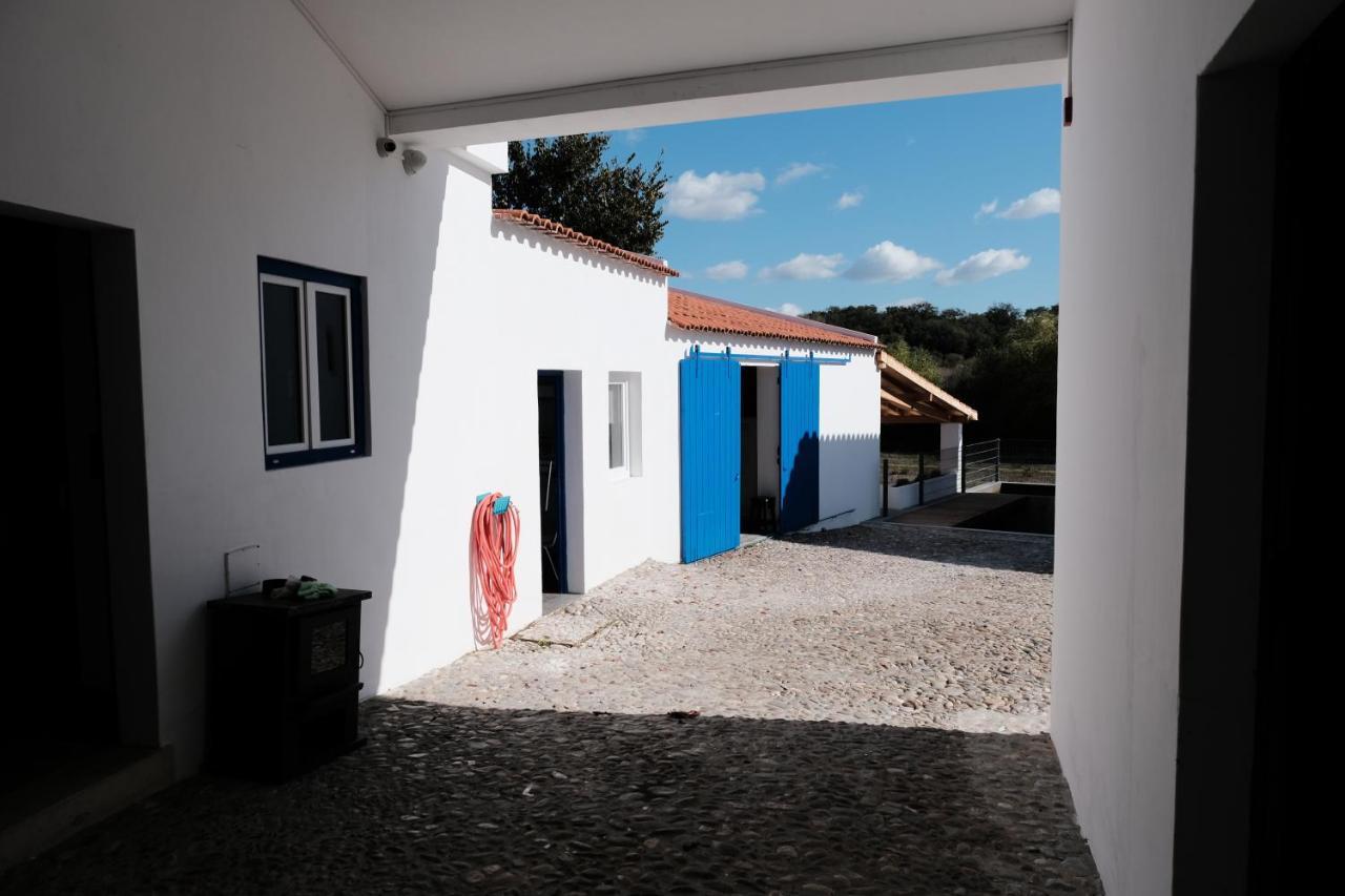Azoia 10 - Casas de Campo&Hostel Azoia de Baixo Exterior foto