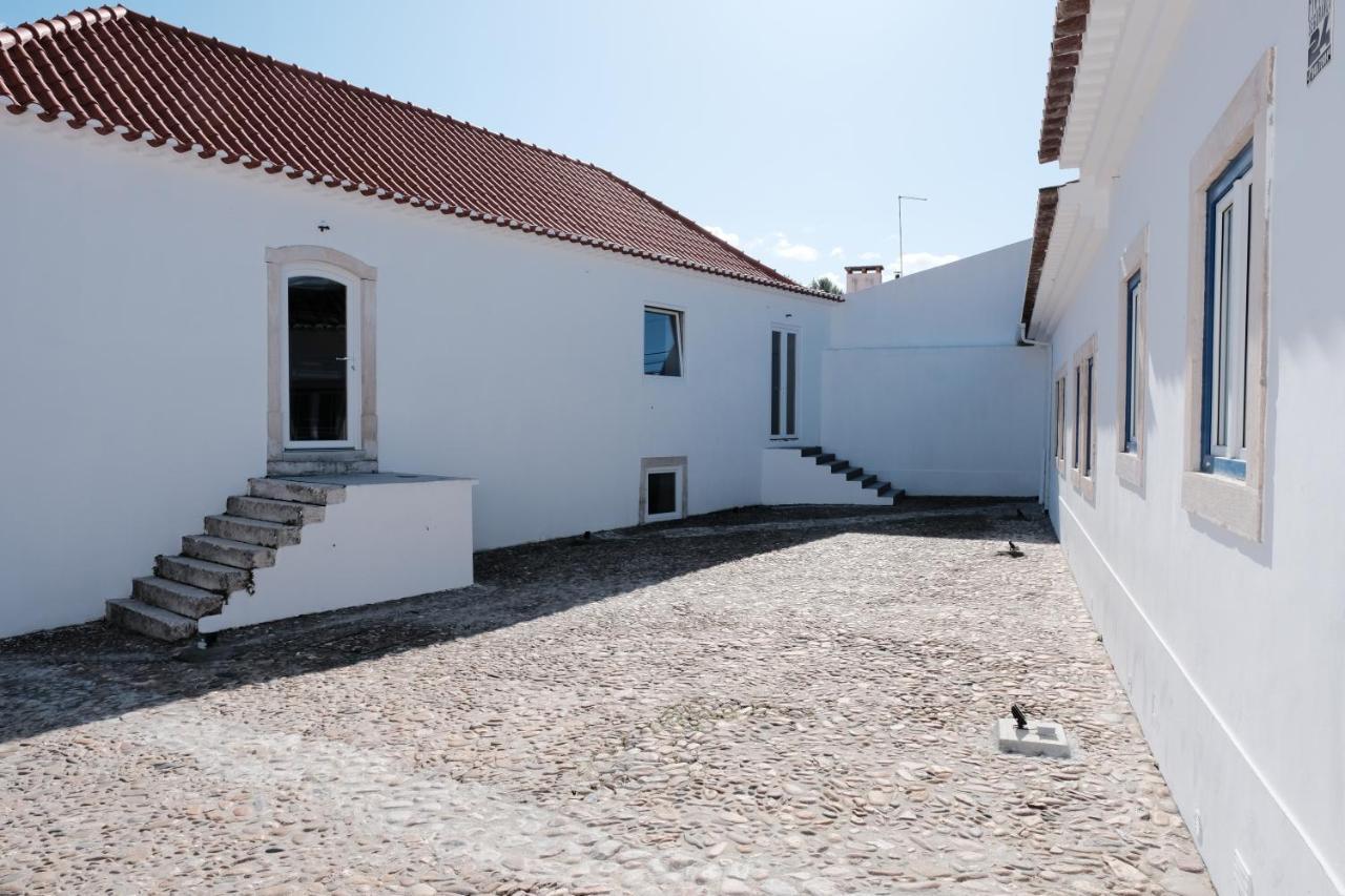 Azoia 10 - Casas de Campo&Hostel Azoia de Baixo Exterior foto