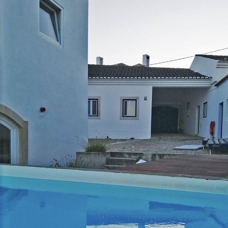 Azoia 10 - Casas de Campo&Hostel Azoia de Baixo Exterior foto